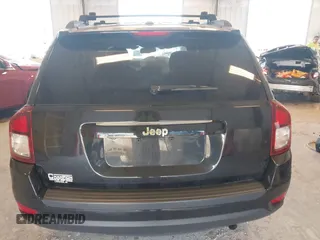 2016 Jeep Compass Sport z VIN 1C4NJCBA7GD621393, wystawiony jako IAAI lot #42640609 z przebiegiem 130 885 mil mil oraz . Historia ofert i sprzedaży dostępna na DreamBid. Obrazek 16.