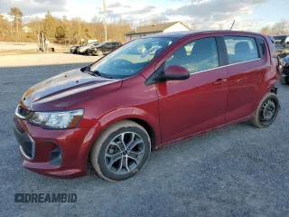 2018 Chevrolet Sonic LT z VIN 1G1JD6SG6J4123200, wystawiony jako Copart lot #43195025 z przebiegiem 39 737 mil mil oraz Szkoda całkowita • Salvage title. Historia ofert i sprzedaży dostępna na DreamBid. Obrazek 1.