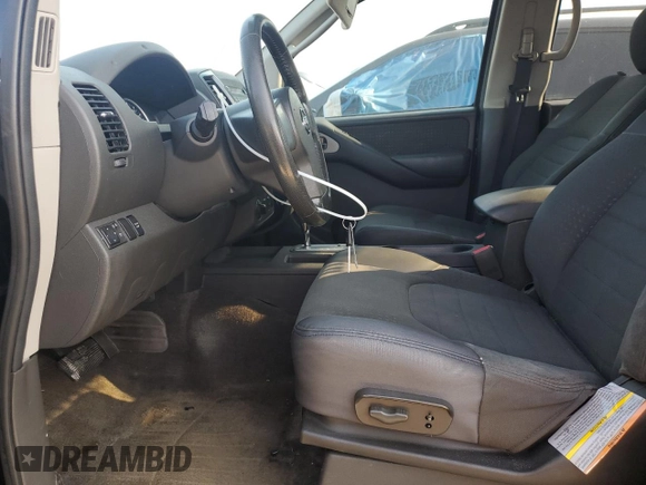 2010 Nissan Frontier Pro-4X с VIN 1N6AD0EV6AC427323, выставлен на аукционе Copart как лот 58219055 с пробегом 243 206 миль миль и Списание • Salvage title. История ставок и продаж доступна на DreamBid. Изображение 7.
