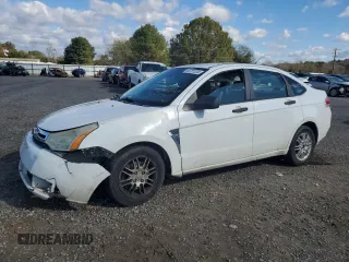 2008 Ford Focus SE with VIN 1FAHP35N08W275659, listed as a Copart auction lot 47980245 with 0 mi miles and Salvage Title. Bid and sale history available at carsss.com. Image 1.