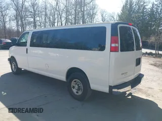 2016 Chevrolet Express Passenger LT with VIN 1GAZGPFGXG1284346, listed as a IAAI auction lot 41844084 with 74,555 mi miles and . Bid and sale history available at DreamBid. Image 3.