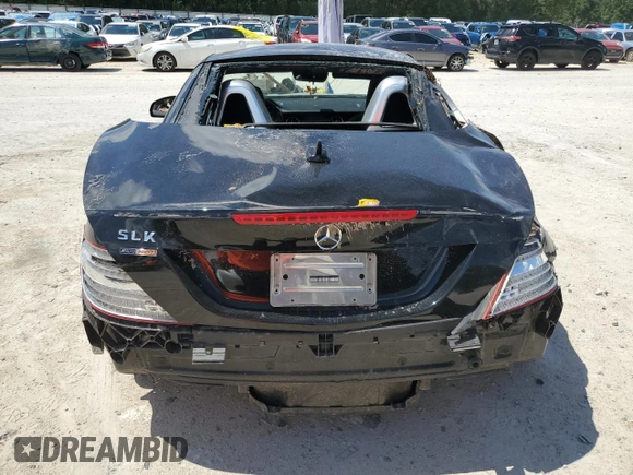 2014 Mercedes-Benz SLK 250 z VIN WDDPK4HA8EF076783, wystawiony jako Copart lot #61217085 z przebiegiem Nie podano mil oraz Szkoda całkowita • Salvage title. Historia ofert i sprzedaży dostępna na DreamBid. Obrazek 6.