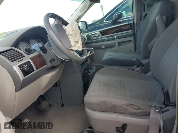 2010 Chrysler Town & Country Touring with VIN 2A4RR5D17AR266307, listed as a Copart auction lot 51007275 with 205,547 mi miles and Salvage Title. Bid and sale history available at DreamBid. Image 7.
