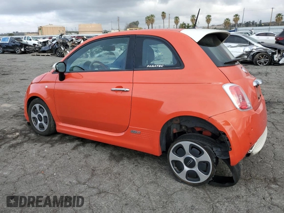 2015 FIAT 500e with VIN 3C3CFFGE1FT507277, listed as a Copart auction lot 51391845 with 88,760 mi miles and Salvage title. Bid and sale history available at DreamBid. Image 2.