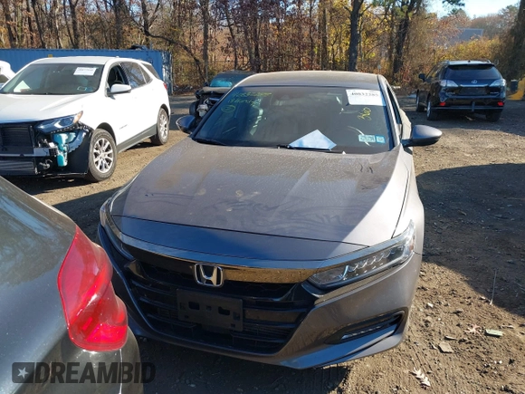 2018 Honda Accord Sedan Sport 1.5T with VIN 1HGCV1F3XJA249635, listed as a IAAI auction lot 40832285 with 89,762 mi miles. Bid and sale history available at carsss.com. Image 12.