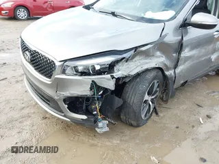 2016 Kia Sorento EX with VIN 5XYPHDA59GG004366, listed as a IAAI auction lot 41723841 with 23,284 mi miles. Bid and sale history available at carsss.com. Image 6.