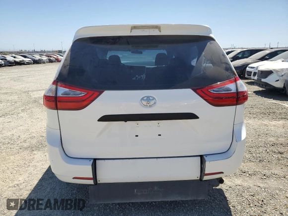 2017 Toyota Sienna L z VIN 5TDZZ3DC7HS881839, wystawiony jako Copart lot #42113965 z przebiegiem 73 828 mil mil oraz Szkoda całkowita • Salvage title. Historia ofert i sprzedaży dostępna na DreamBid. Obrazek 6.