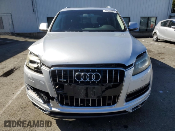 2011 Audi Q7 Premium Plus z VIN WA1LGAFE6BD009566, wystawiony jako Copart lot #46506925 z przebiegiem 121 896 mil mil oraz Szkoda całkowita • Salvage title. Historia ofert i sprzedaży dostępna na DreamBid. Obrazek 5.