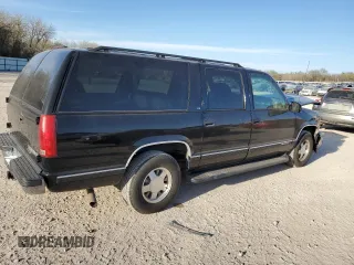 1999 Chevrolet Suburban with VIN 3GNEC16R1XG263524, listed as a Copart auction lot 49686865 with 280,125 mi miles and Salvage Title. Bid and sale history available at carsss.com. Image 3.