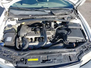 2007 Volvo XC70 with VIN YV4SZ592671266706, listed as a IAAI auction lot 41266347 with 174,191 mi miles. Bid and sale history available at carsss.com. Image 10.