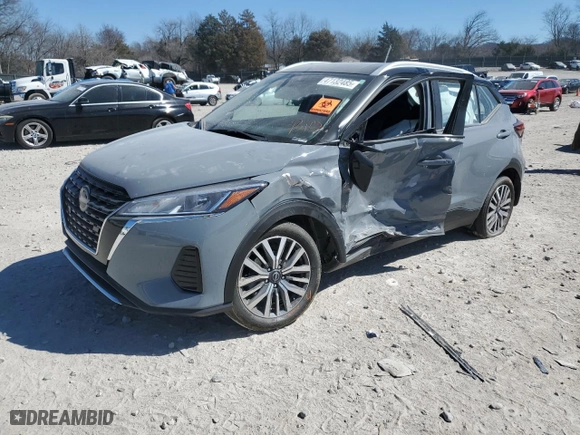 2023 Nissan Kicks SV with VIN 3N1CP5CV7PL499893, listed as a Copart auction lot 47132485 with 35,584 mi miles and Salvage Title. Bid and sale history available at carsss.com. Image 1.