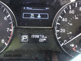 2014 Nissan Altima SV with VIN 1N4AL3AP4EN369324, listed as a IAAI auction lot 41919810 with 199,873 mi miles and . Bid and sale history available at carsss.com. Image 7.