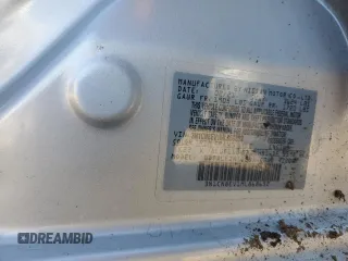 2021 Nissan Versa SV z VIN 3N1CN8EV1ML868652, wystawiony jako Copart lot #52175975 z przebiegiem 85 708 mil mil oraz Szkoda całkowita • Salvage title. Historia ofert i sprzedaży dostępna na DreamBid. Obrazek 13.