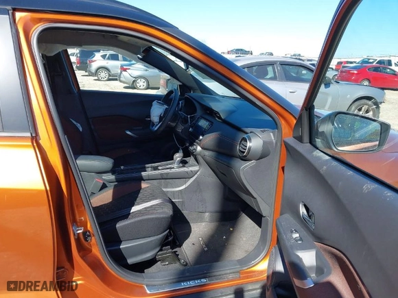 2021 Nissan Kicks SR with VIN 3N1CP5DV3ML522984, listed as a IAAI auction lot 41497996 with 28,236 mi miles. Bid and sale history available at carsss.com. Image 5.