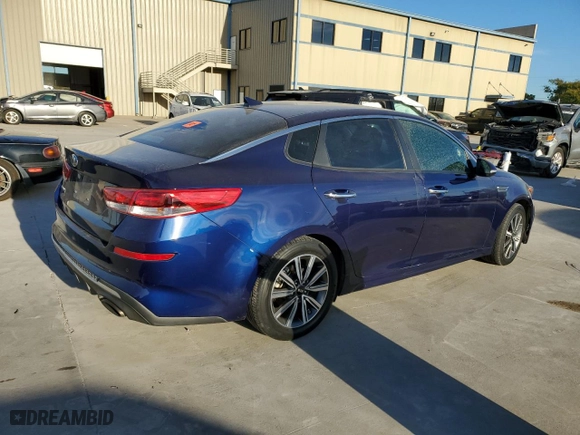 2019 Kia Optima LX with VIN 5XXGT4L34KG377189, listed as a Copart auction lot 81946464 with 133,785 mi miles and Salvage Title. Bid and sale history available at carsss.com. Image 3.