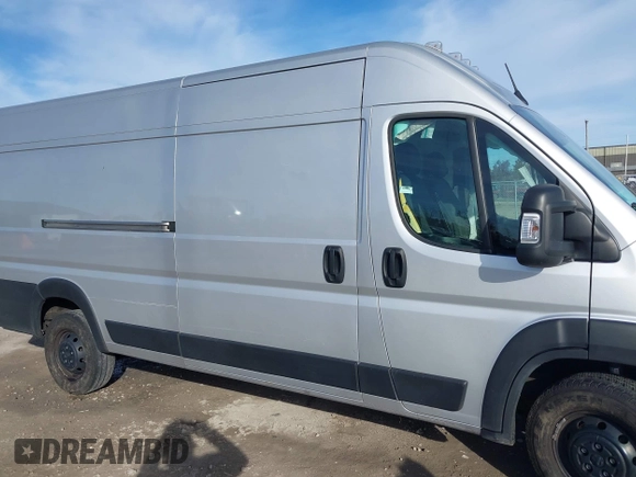 2023 Ram ProMaster Cargo with VIN 3C6MRVJG5PE501250, listed as a IAAI auction lot 40670587 with 97,369 mi miles and . Bid and sale history available at DreamBid. Image 13.