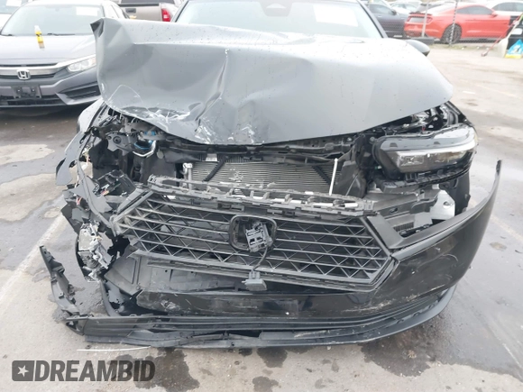 2024 Honda Accord EX с VIN 1HGCY1F30RA031898, выставлен на аукционе IAAI как лот 41059841 с пробегом 24 368 миль миль и . История ставок и продаж доступна на DreamBid. Изображение 19.