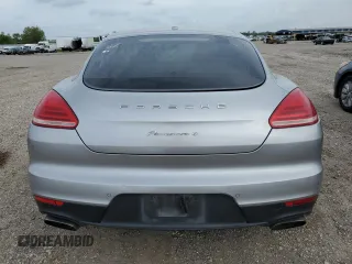 2015 Porsche Panamera 4 with VIN WP0AA2A75FL006960, listed as a Copart auction lot 54758465 with 141,079 mi miles and Clean Title. Bid and sale history available at DreamBid. Image 6.