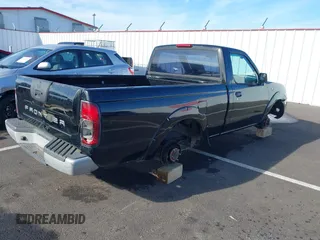 2001 Nissan Frontier XE z VIN 1N6DD21S41C399865, wystawiony jako IAAI lot #41569843 z przebiegiem Nie podano mil oraz . Historia ofert i sprzedaży dostępna na DreamBid. Obrazek 4.
