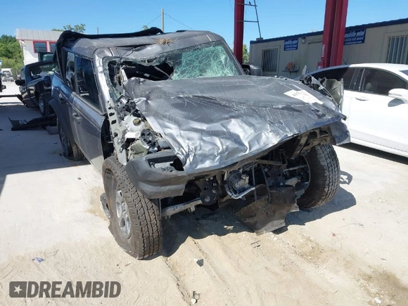 2024 Ford Bronco Big Bend with VIN 1FMDE7BHXRLB02931, listed as a IAAI auction lot 41797355 with 2,582 mi miles and . Bid and sale history available at DreamBid. Image 1.