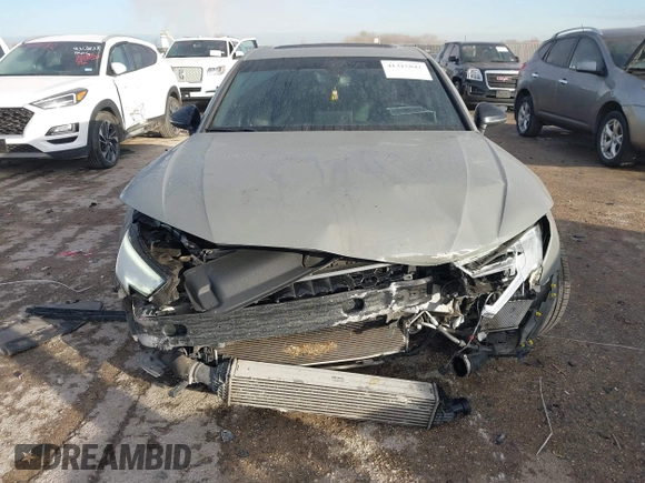 2019 Audi S4 Premium Plus z VIN WAUB4AF41KA000919, wystawiony jako IAAI lot #41315842 z przebiegiem 55 939 mil mil oraz . Historia ofert i sprzedaży dostępna na DreamBid. Obrazek 13.