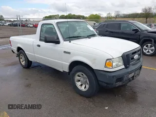 2006 Ford Ranger XL z VIN 1FTYR10U56PA57506, wystawiony jako IAAI lot #42157970 z przebiegiem 144 283 mil mil oraz . Historia ofert i sprzedaży dostępna na DreamBid. Obrazek 1.