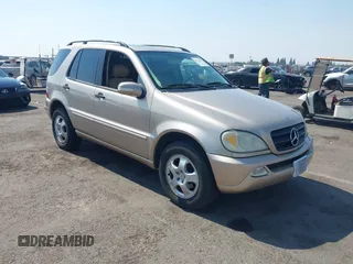 2002 Mercedes-Benz M 320/430/500 with VIN 4JGAB54E72A318997, listed as a IAAI auction lot 42713257 with 168,297 mi miles and . Bid and sale history available at DreamBid. Image 1.