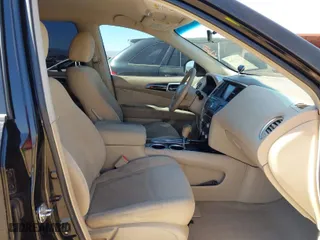 2013 Nissan Pathfinder SL with VIN 5N1AR2MN4DC651580, listed as a IAAI auction lot 41871766 with 177,854 mi miles. Bid and sale history available at carsss.com. Image 5.