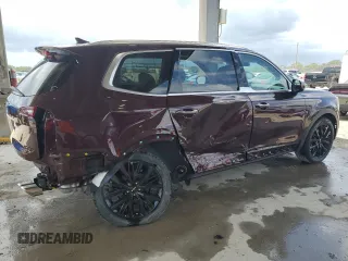2022 Kia Telluride SX with VIN 5XYP54HC7NG281592, listed as a Copart auction lot 61362775 with 30,821 mi miles and Salvage title. Bid and sale history available at DreamBid. Image 3.