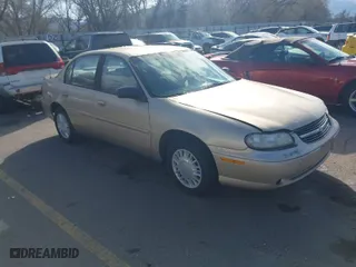 2001 Chevrolet Malibu with VIN 1G1ND52J11M639813, listed as a IAAI auction lot 41959959 with NaN miles. Bid and sale history available at carsss.com. Image 1.