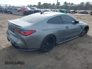 2022 BMW M4 Competition xDrive with VIN WBS43AZ06NCH93498, listed as a IAAI auction lot 41563322 with 10,449 mi miles. Bid and sale history available at carsss.com. Image 4.