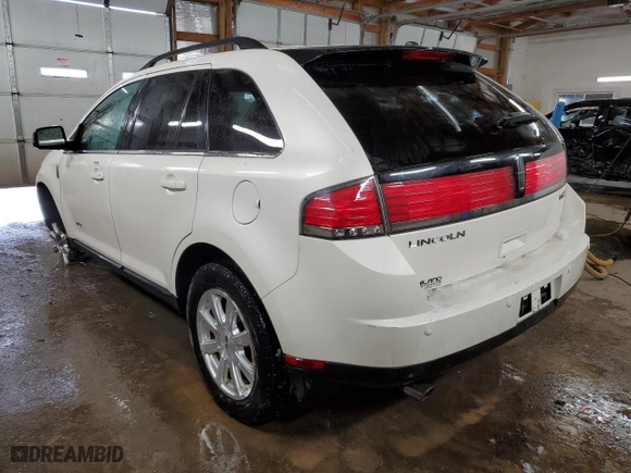 2008 Lincoln MKX with VIN 2LMDU68C68BJ39549, listed as a Copart auction lot 45288865 with 187,093 mi miles and Salvage Title. Bid and sale history available at carsss.com. Image 2.