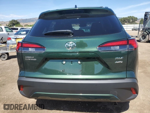 2025 Toyota Corolla Cross XLE with VIN 7MUDAABG2SV124680, listed as a Copart auction lot 57468355 with 2,180 mi miles and Salvage title. Bid and sale history available at DreamBid. Image 6.
