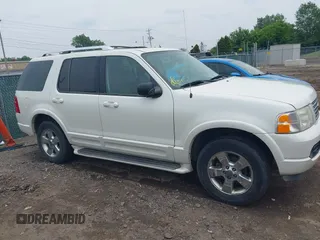2003 Ford Explorer with VIN 1FMDU85W93ZB10610, listed as a IAAI auction lot 42506032 with 247,444 mi miles and . Bid and sale history available at DreamBid. Image 13.