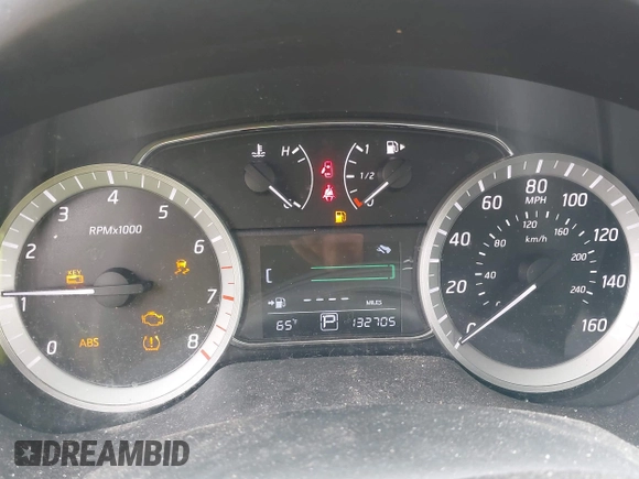 2014 Nissan Sentra SR z VIN 3N1AB7APXEY209345, wystawiony jako IAAI lot #42378706 z przebiegiem 132 705 mil mil oraz . Historia ofert i sprzedaży dostępna na DreamBid. Obrazek 7.