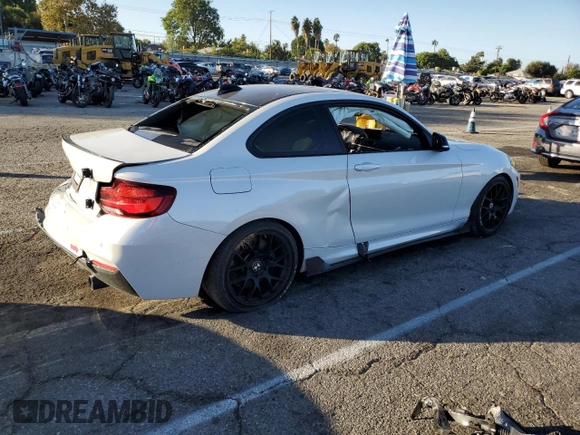 2020 BMW 2 Series M240i with VIN WBA2J5C05L7D82973, listed as a Copart auction lot 79058904 with 29,054 mi miles and Salvage Title. Bid and sale history available at carsss.com. Image 3.