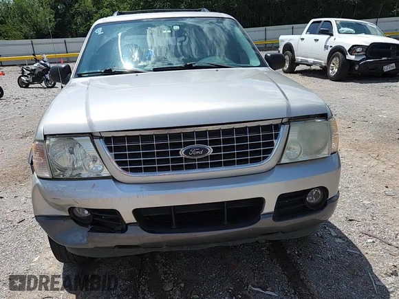2004 Ford Explorer XLT z VIN 1FMZU63K84ZA25995, wystawiony jako Copart lot #64020595 z przebiegiem 239 155 mil mil oraz Szkoda całkowita • Salvage title. Historia ofert i sprzedaży dostępna na DreamBid. Obrazek 14.