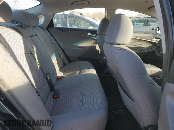 2013 Hyundai Sonata GLS with VIN 5NPEB4AC9DH523123, listed as a Copart auction lot 82388744 with 121,369 mi miles and Clean Title. Bid and sale history available at carsss.com. Image 10.