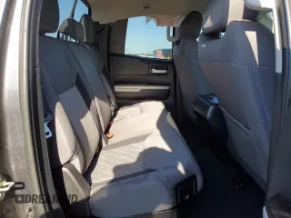 2016 Toyota Tundra SR5 z VIN 5TFRY5F16GX209953, wystawiony jako Copart lot #52770495 z przebiegiem 80 907 mil mil oraz Szkoda całkowita • Salvage title. Historia ofert i sprzedaży dostępna na DreamBid. Obrazek 10.