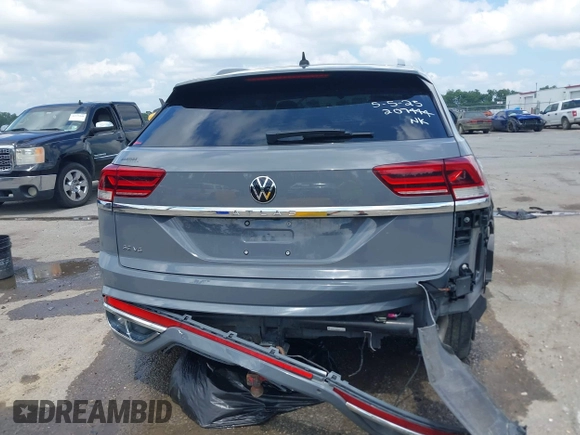 2021 Volkswagen Atlas SE with VIN 1V2PE2CA2MC207444, listed as a IAAI auction lot 42268653 with 70,202 mi miles and . Bid and sale history available at DreamBid. Image 16.