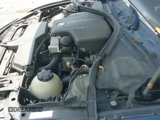 2013 BMW 3 Series 320i xDrive с VIN WBA3C3C50DF980052, выставлен на аукционе IAAI как лот 42577081 с пробегом 184 223 миль миль и . История ставок и продаж доступна на DreamBid. Изображение 12.