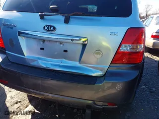2007 Kia Sorento EX with VIN KNDJC736875720812, listed as a IAAI auction lot 41524274 with 140,051 mi miles. Bid and sale history available at carsss.com. Image 13.