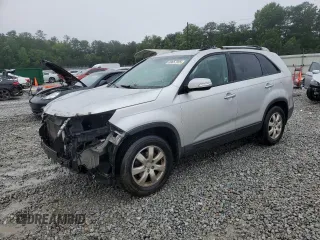 2013 Kia Sorento LX with VIN 5XYKT3A6XDG398483, listed as a Copart auction lot 58657955 with 104,780 mi miles and Salvage title. Bid and sale history available at DreamBid. Image 1.