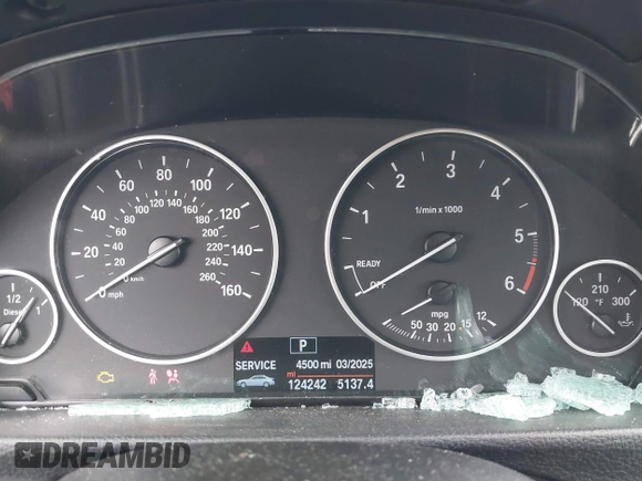2014 BMW 3 Series 328d xDrive with VIN WBA3D5C51EKX97440, listed as a IAAI auction lot 41576050 with 124,242 mi miles. Bid and sale history available at carsss.com. Image 7.