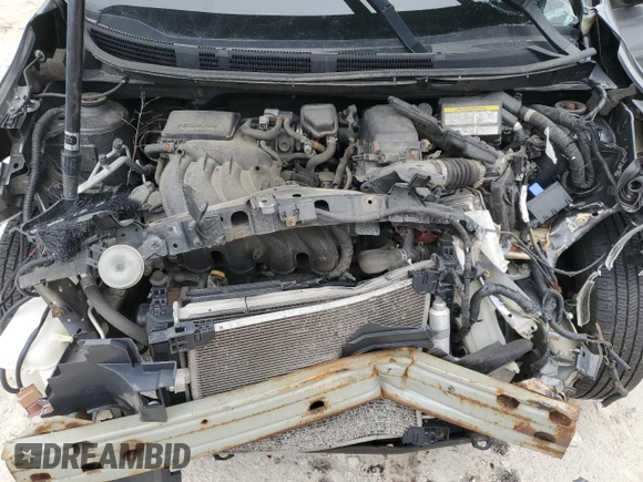2017 Nissan Versa SV z VIN 3N1CN7AP3HL810047, wystawiony jako Copart lot #52867085 z przebiegiem 142 368 mil mil oraz Nie do naprawy • Non repairable. Historia ofert i sprzedaży dostępna na DreamBid. Obrazek 11.