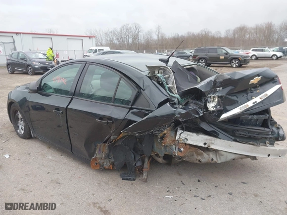 2013 Chevrolet Cruze LS with VIN 1G1PA5SG4D7132641, listed as a IAAI auction lot 41951792 with 106,800 mi miles. Bid and sale history available at carsss.com. Image 3.