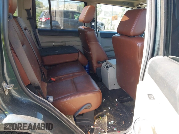 2006 Jeep Commander Limited с VIN 1J8HG58266C170185, выставлен на аукционе IAAI как лот 42549553 с пробегом 143 574 миль миль и . История ставок и продаж доступна на DreamBid. Изображение 8.