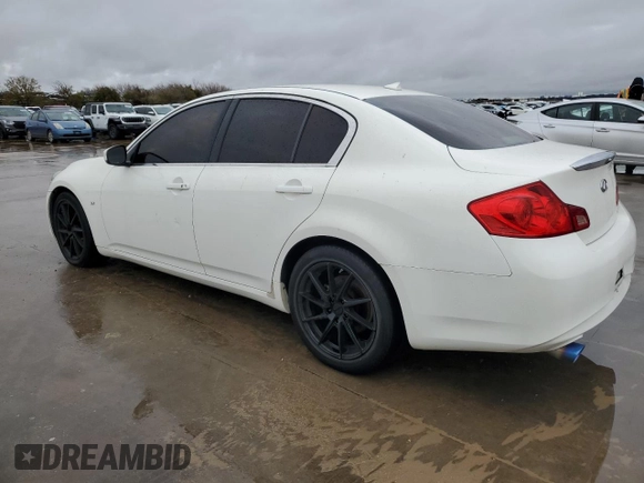 2015 Infiniti Q40 with VIN JN1CV6AP9FM503222, listed as a Copart auction lot 86740944 with 154,209 mi miles and Clean Title. Bid and sale history available at carsss.com. Image 2.