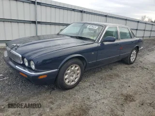 2001 Jaguar XJ with VIN SAJDA14C41LF38763, listed as a Copart auction lot 86796434 with 60,076 mi miles and Clean Title. Bid and sale history available at carsss.com. Image 1.