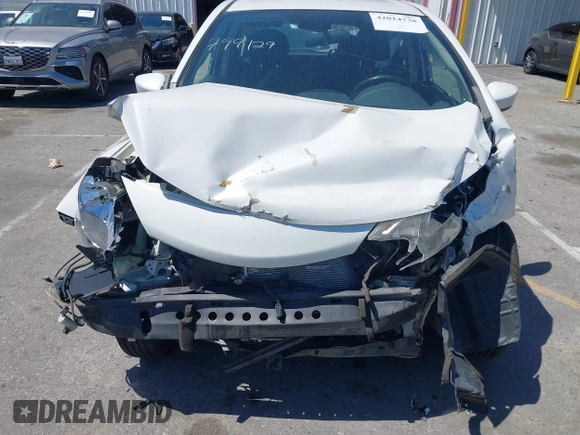 2015 Nissan Note SV with VIN 3N1CE2CP1FL382881, listed as a IAAI auction lot 42014738 with 131,179 mi miles and . Bid and sale history available at DreamBid. Image 10.